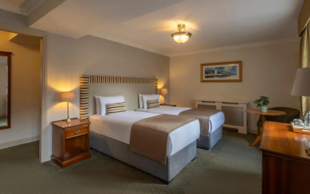 Bracken Court Hotel