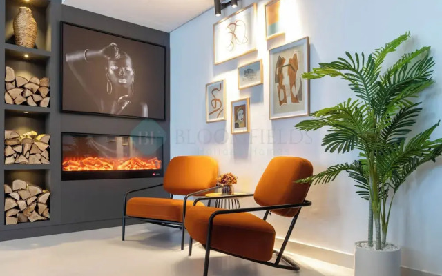 Bloomfields Grandeur 2BR Suite AlReem