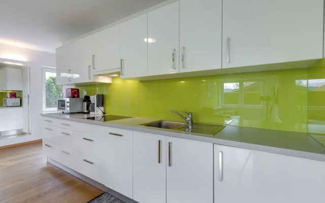 Wellness Suite Daisy