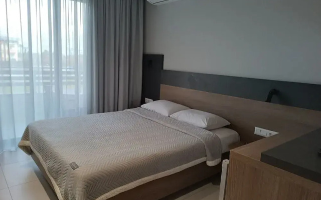 Elizabeth Queen Luxury Rooms