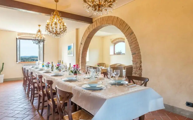 CASALE BROLIO 12&2, Emma Villas