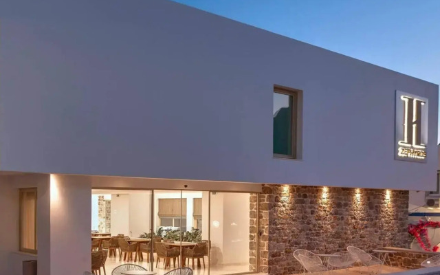 Zephyros Hotel