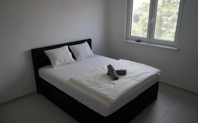 DM Apartment