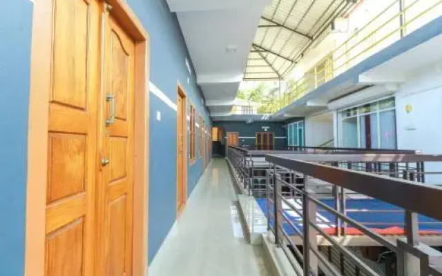 Way Side Residency by OYO Rooms