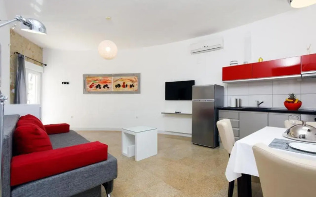 Ark Beach Apartments Next to the Beach in Stobreč