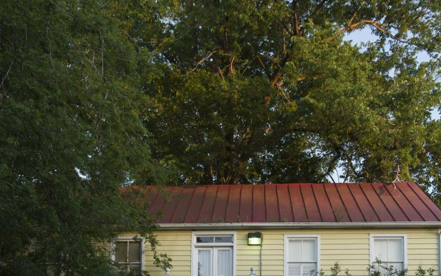 Barksdale House Inn