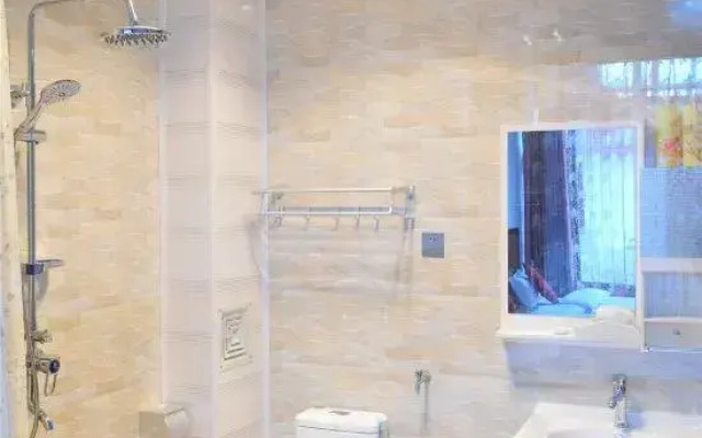 Dali There Is An Inn