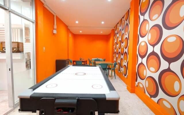 RoomQuest Hotel Pratunam