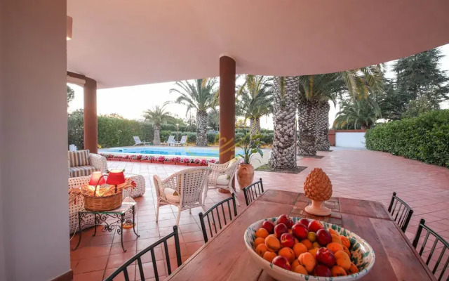 TD Villa Marinesca Typical Villa with Pool