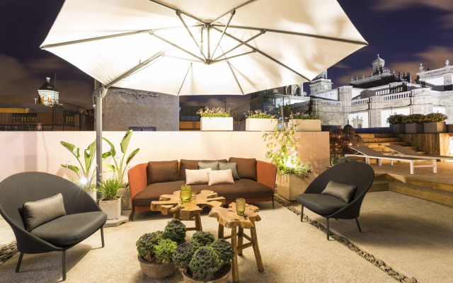 VEINTIUNO Emblematic Hotels - Adults Only