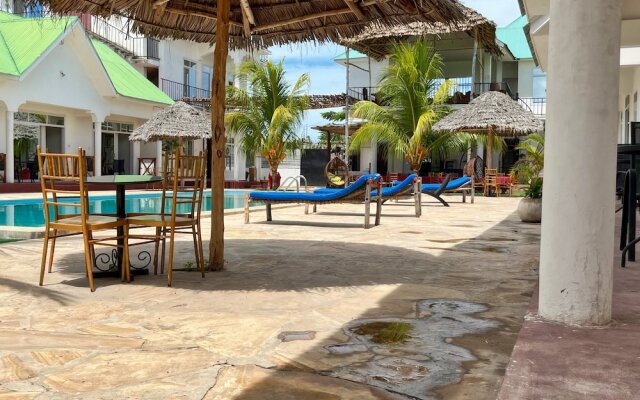 Sunrise Hotel & Resort