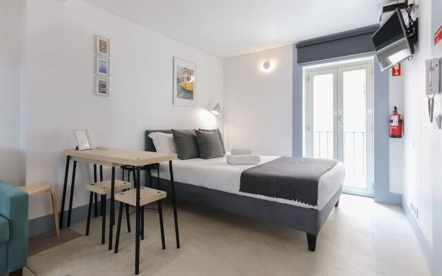 Alfama Orange Loft by Homing