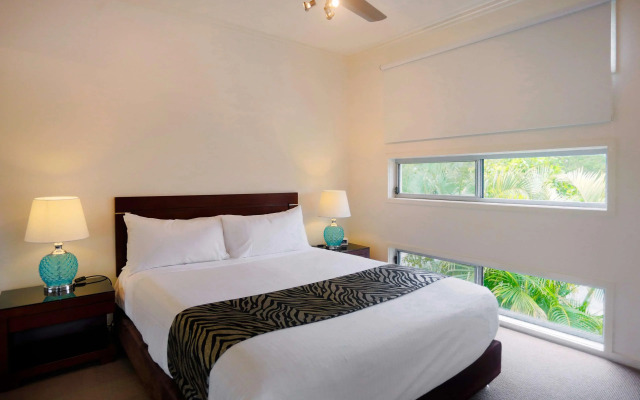 Quarterdecks Retreat