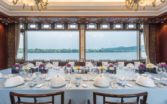 West Lake State Guest House