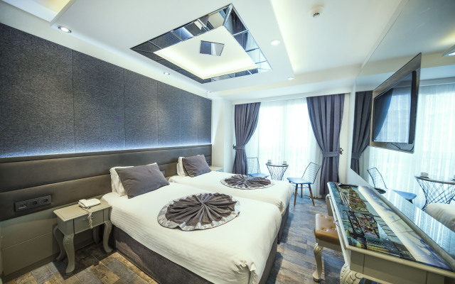 Parmada Hotel Old City
