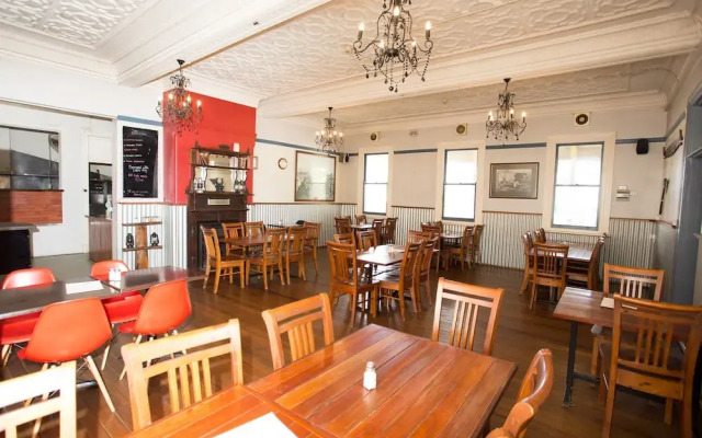 Australian Hotel Grafton