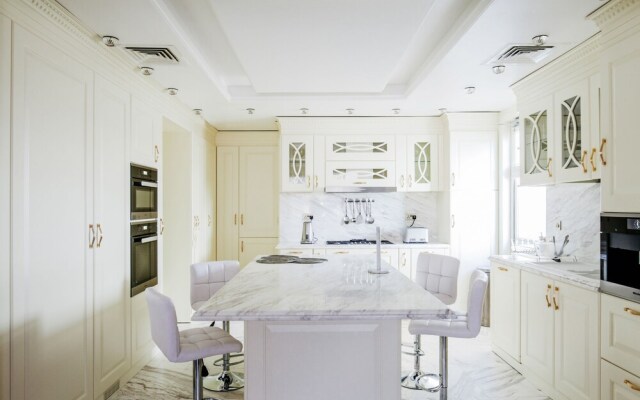 Fantastay - Dubai Sports City