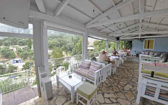 Villa Tango