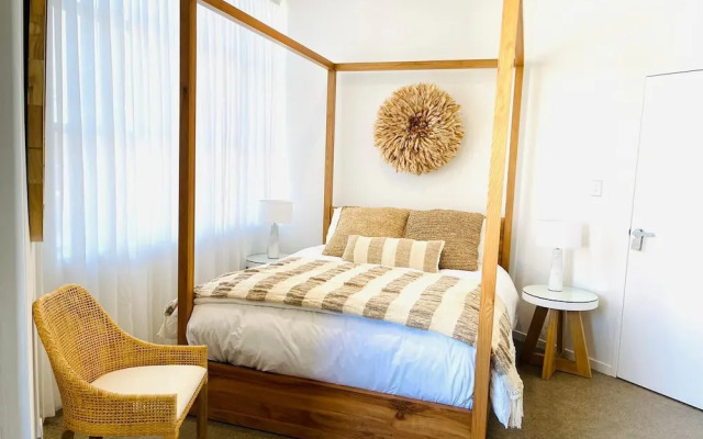 Kozyguru | Botany | 3 Bedroom Designer Holiday Apt