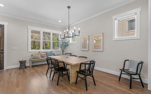 East Lake Home
