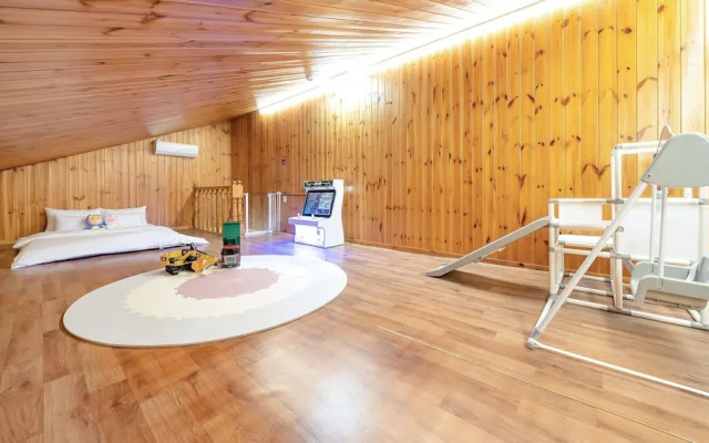 Ganghwa Haimom Family Poolvilla Marine