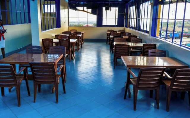 Konza City Tranzit Hotel