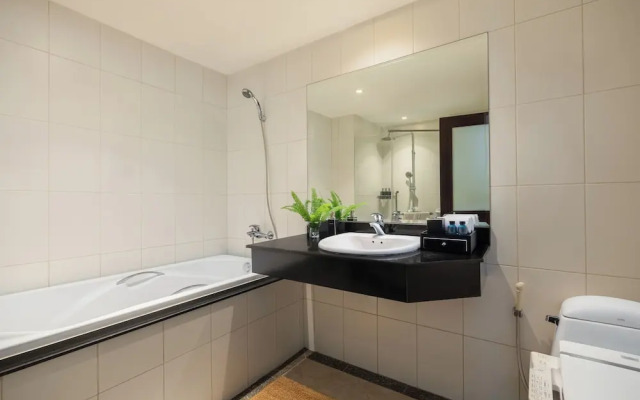 Elegant Suites Central