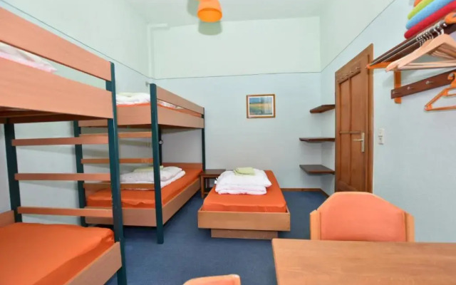 Herberge Orange - Hostel