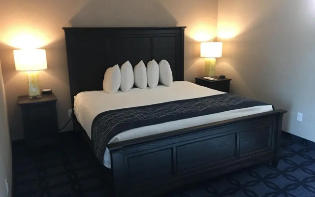 Riverside Inn Hannibal