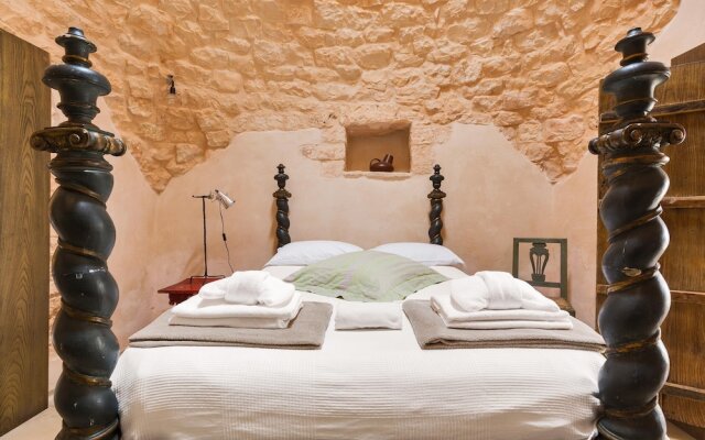 Trulli di Monte Reale