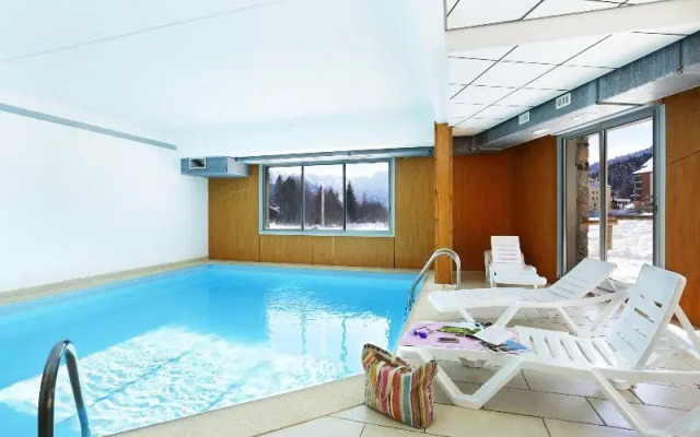 Nemea Les Balcons D'ax