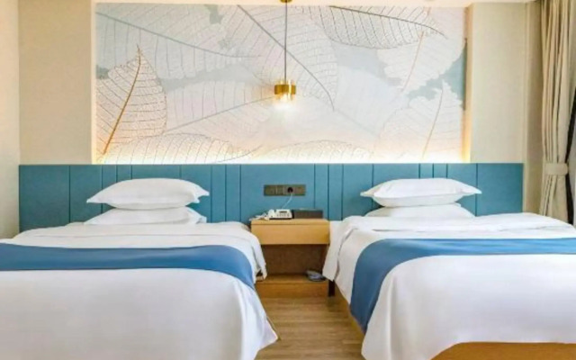 Beichuan Erma Holiday Hotel (Beichuan High School Shuadu Commercial Plaza)