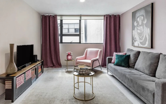 Pomona Apartments by Daju