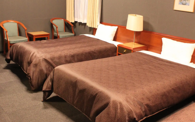 HOTEL LiVEMAX Yokohama Tsurumi – Guest Rooms – Yokohama