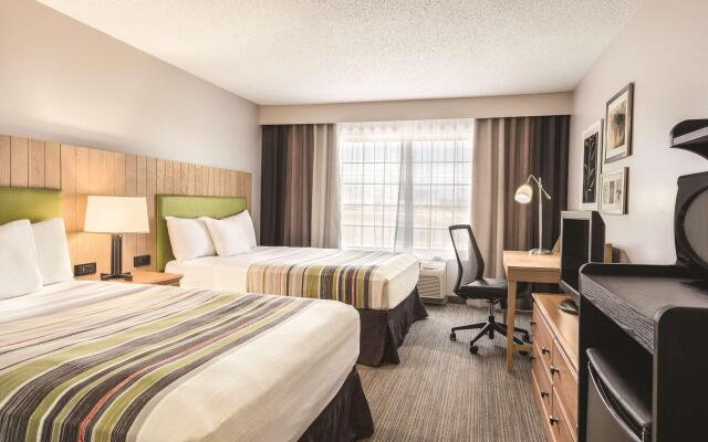 Country Inn & Suites by Radisson, Big Flats (Elmira), NY