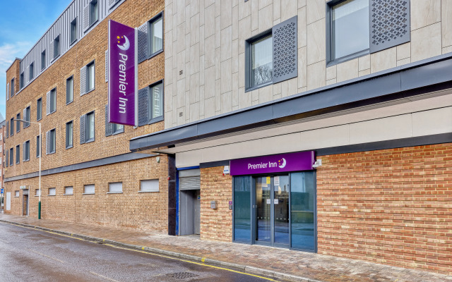 Premier Inn London Romford Town Centre