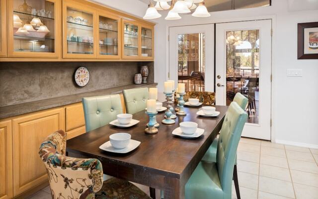 Quail Run Retreat 3BR by Casago