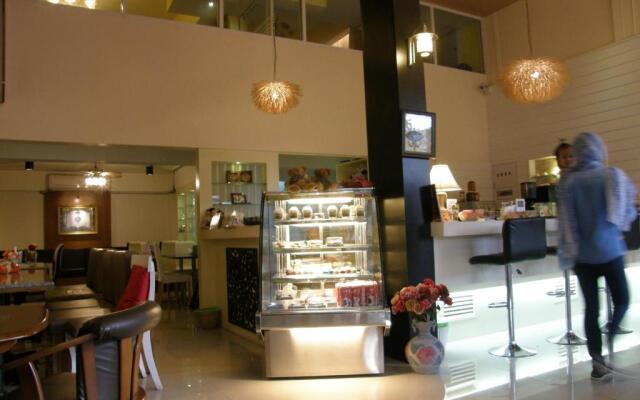 Mooz Hua Hin