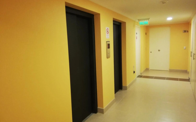 Depto 1 Dormitorio 1504 Central con estacionamiento