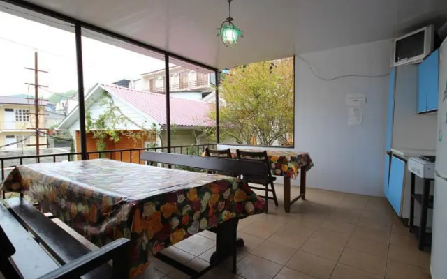 Azanta Guest House