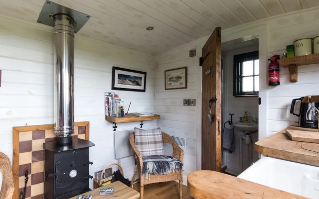 Peat Gate Shepherd's Hut