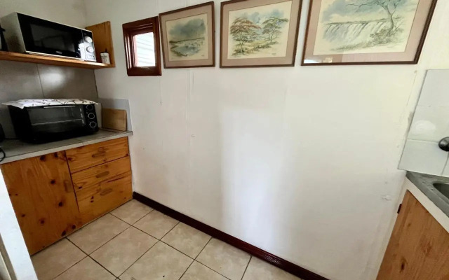 Open Plan Lagoon View Chalet