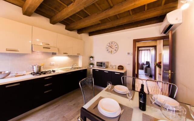 Arena Dreams Apartment