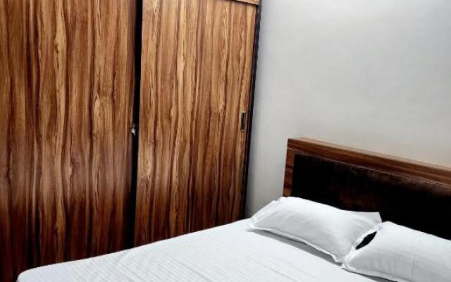 Sapphire service apartment