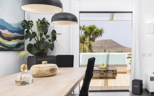 Home2Book Casa Hinode