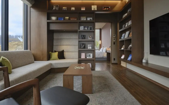 Lake Toya Tsuruga Resort Hikari no uta