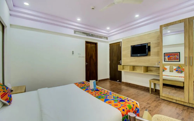 Fabhotel Sherwood Suite