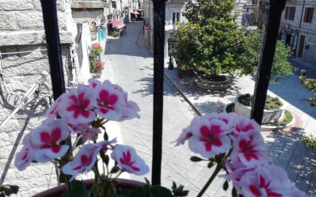 BB Piazza Di LAra