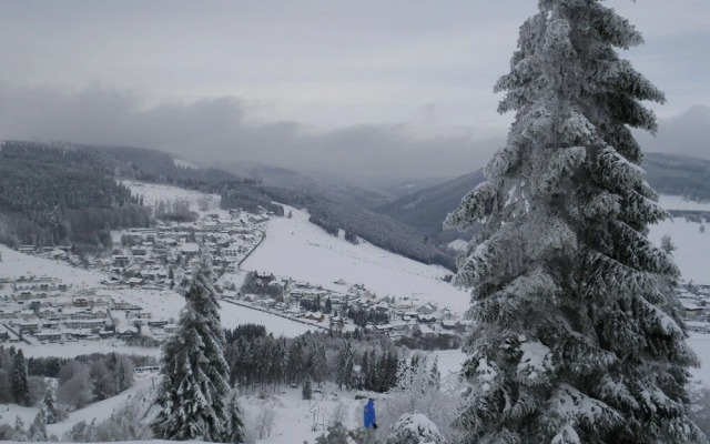 Delightful Holiday Home With Terrace, Garden, Barbecue