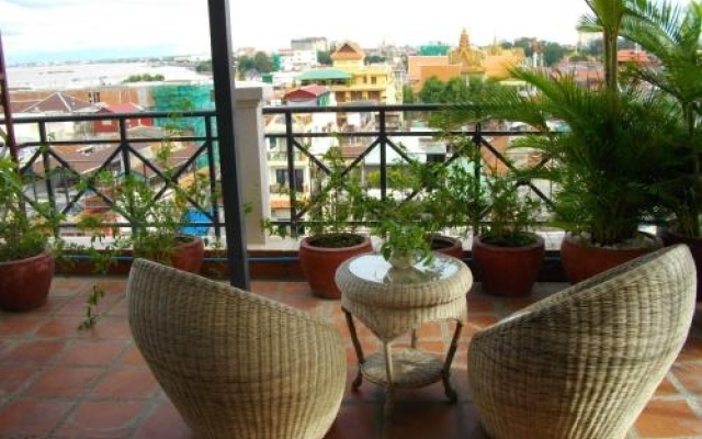 Lux Riverside Apartment
